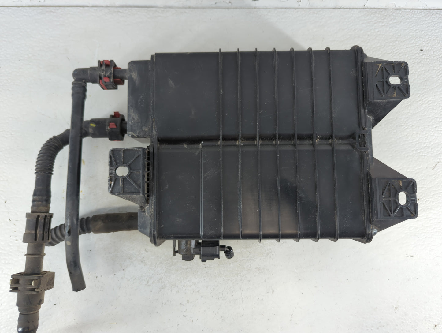 2014 Ford Focus Fuel Vapor Charcoal Canister Black - Oemusedautoparts1.com