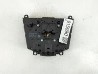 2013-2014 Ford Focus Radio AM FM Cd Player Receiver Replacement P/N:DM5T 18K811 LA DM5T-18835-A Fits Fits 2013 2014 OEM Used