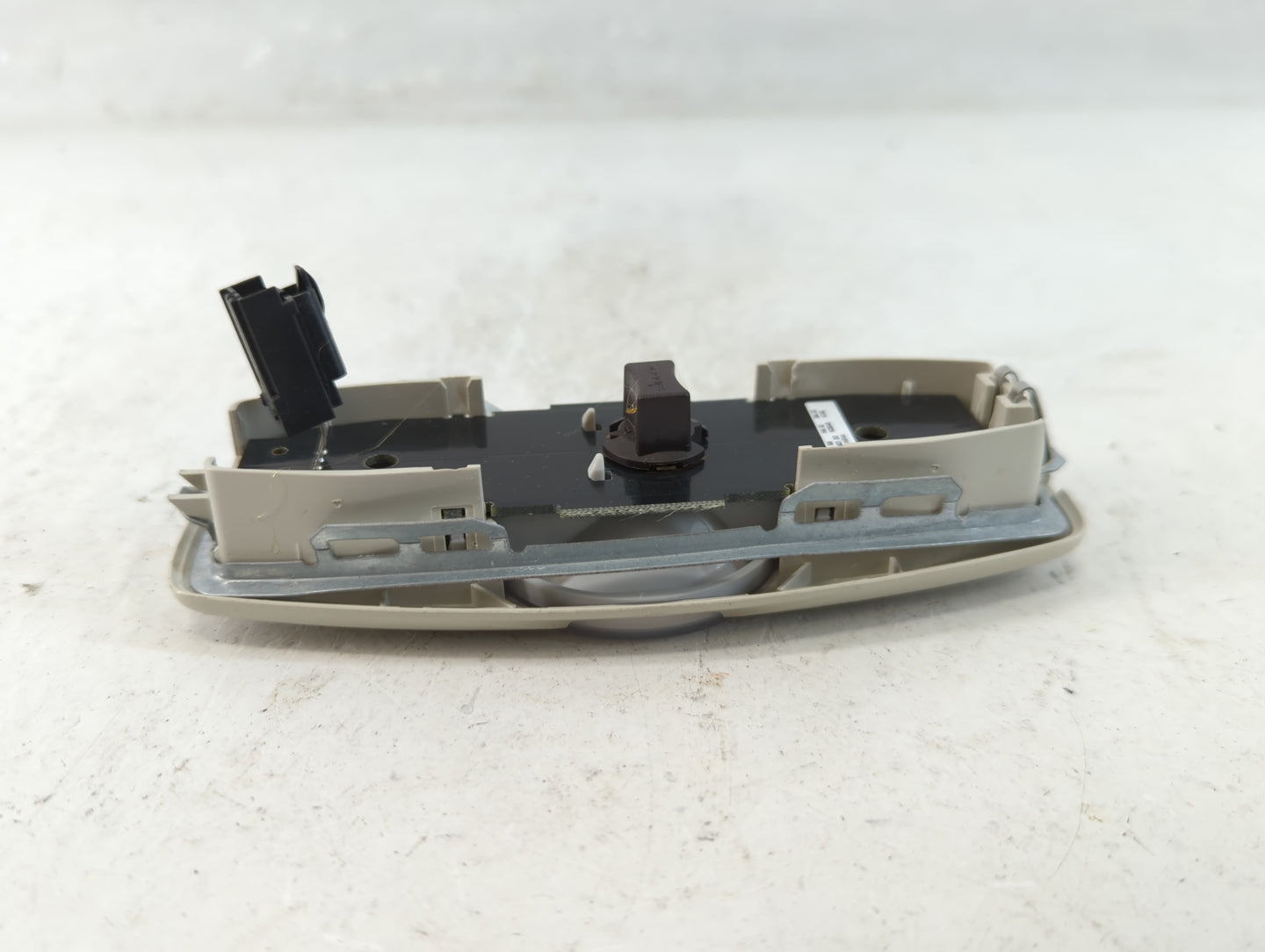 2012-2018 Ford Focus Overhead Roof Console Interior Dome Light - Oemusedautoparts1.com