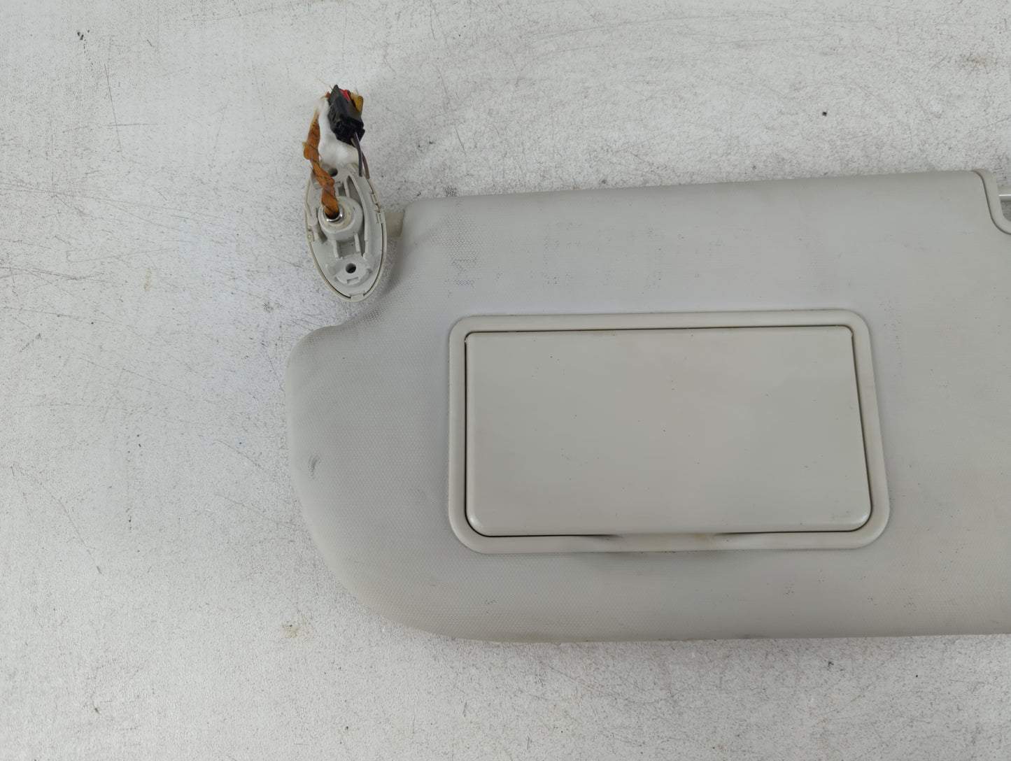 2013-2018 Ford Focus Sun Visor Shade Replacement Driver Left Mirror Fits Fits 2013 2014 2015 2016 2017 2018 OEM Used Auto Pa