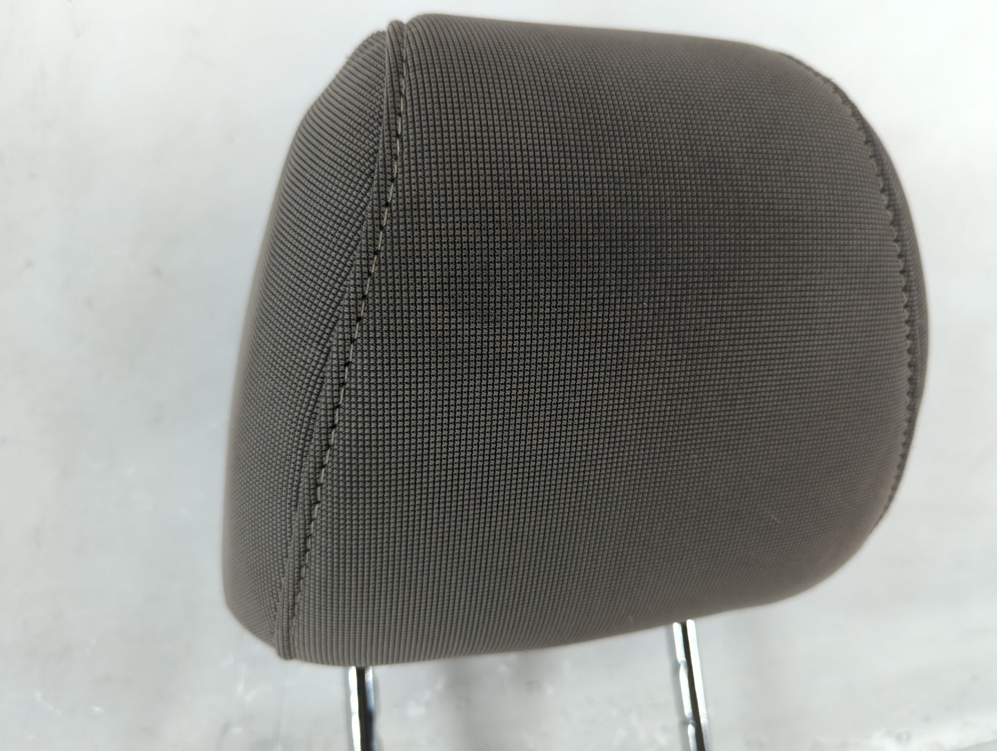 2013-2014 Ford Focus Headrest Head Rest Rear Seat Fits Fits 2013 2014 OEM Used Auto Parts - Oemusedautoparts1.com