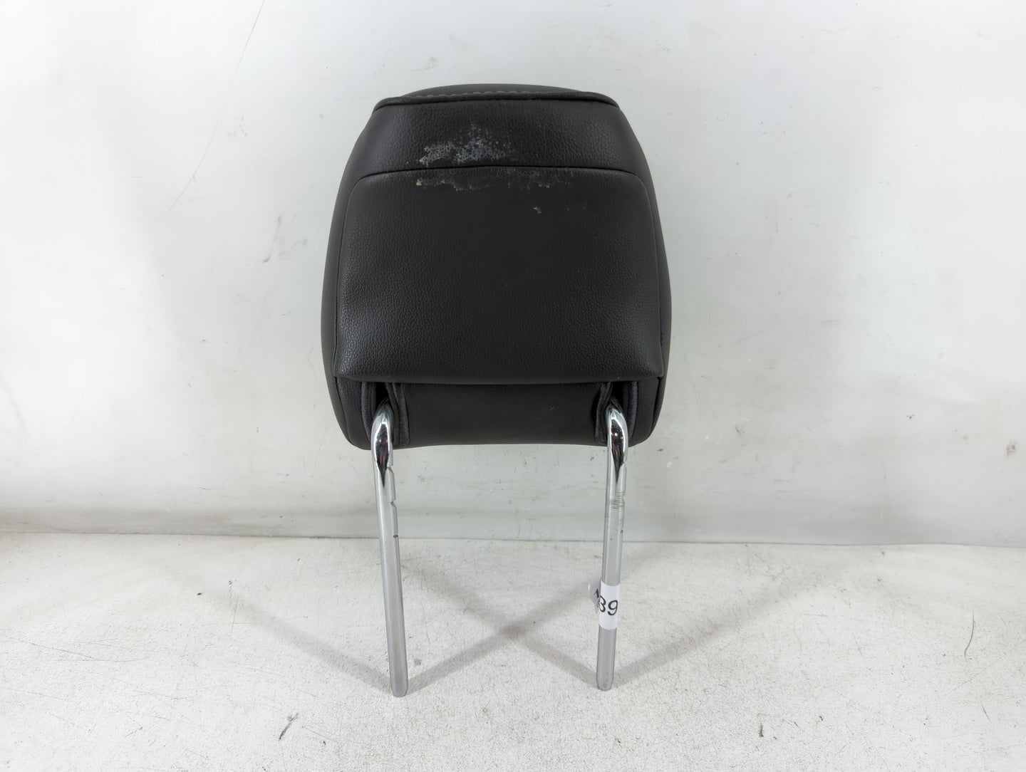 2014 Ford Fusion Headrest Head Rest Front Driver Passenger Seat Fits Fits 1999 2000 2001 2002 OEM Used Auto Parts - Oemuseda