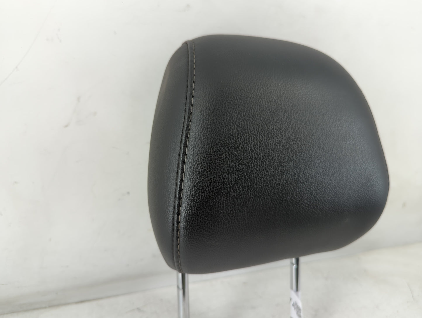 2014 Ford Fusion Headrest Head Rest Front Driver Passenger Seat Fits Fits 1999 2000 2001 2002 OEM Used Auto Parts - Oemuseda