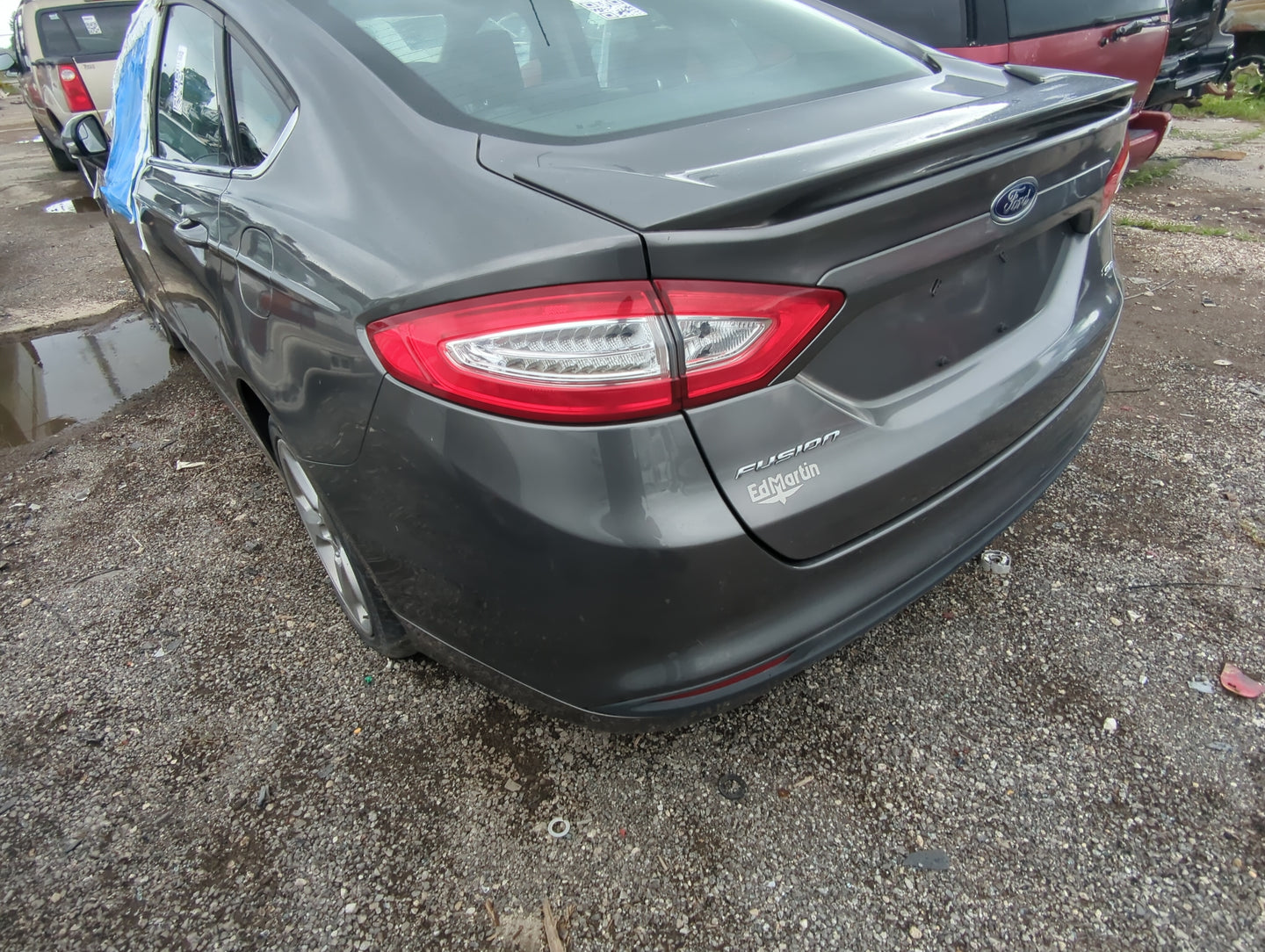 2013-2018 Ford Fusion Rear Bumper Assembly Oem - Oemusedautoparts1.com