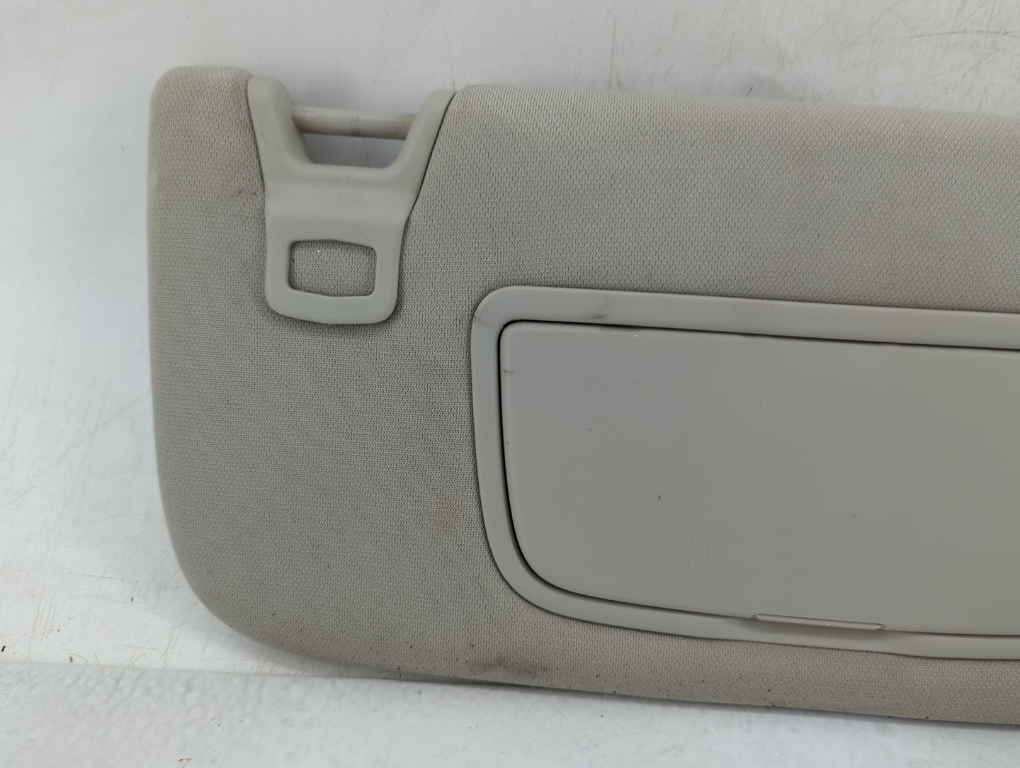 2013-2014 Ford Fusion Sun Visor Shade Replacement Passenger Right Mirror Fits Fits 2013 2014 OEM Used Auto Parts - Oemusedau