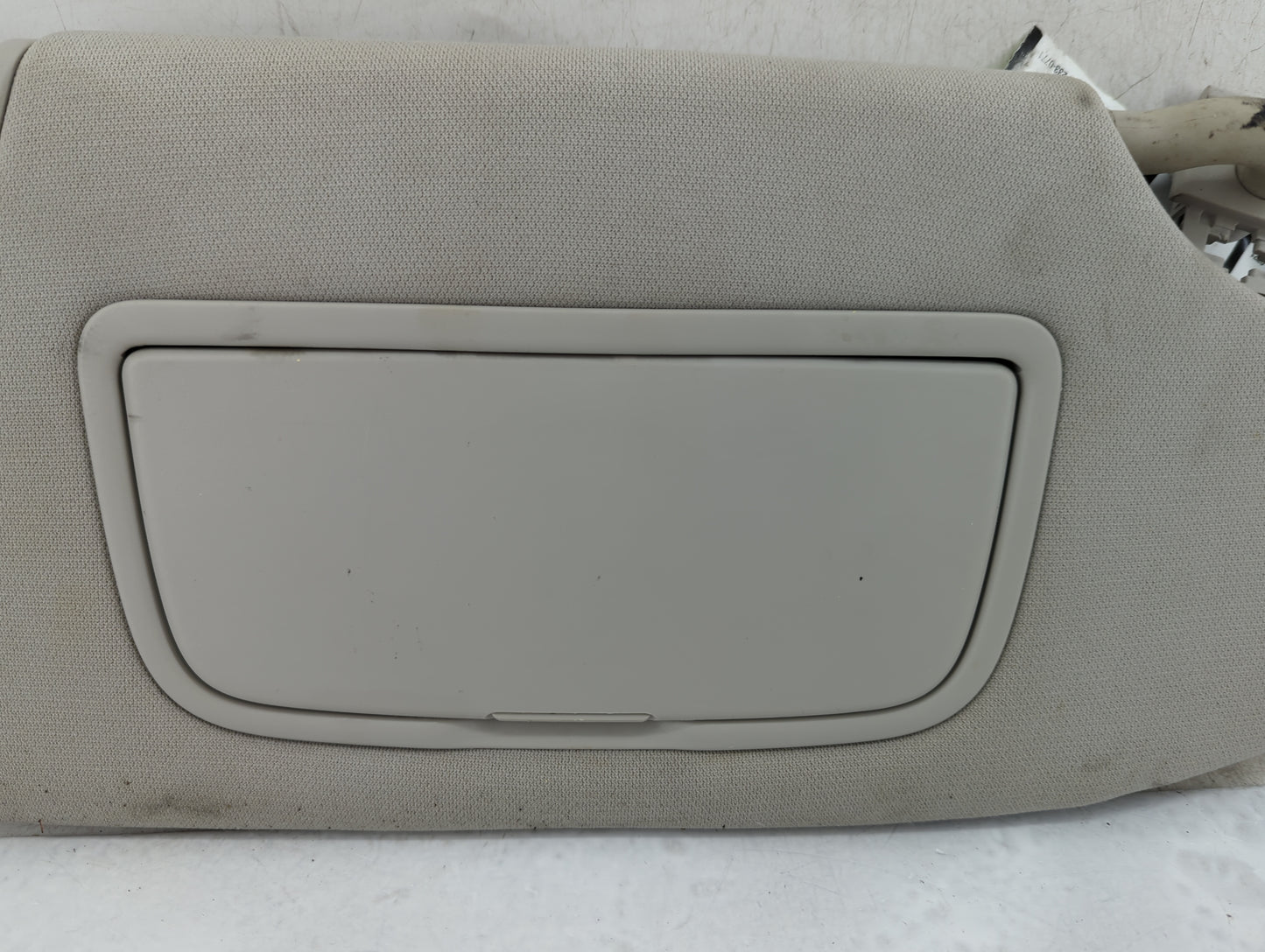 2013-2014 Ford Fusion Sun Visor Shade Replacement Passenger Right Mirror Fits Fits 2013 2014 OEM Used Auto Parts - Oemusedau