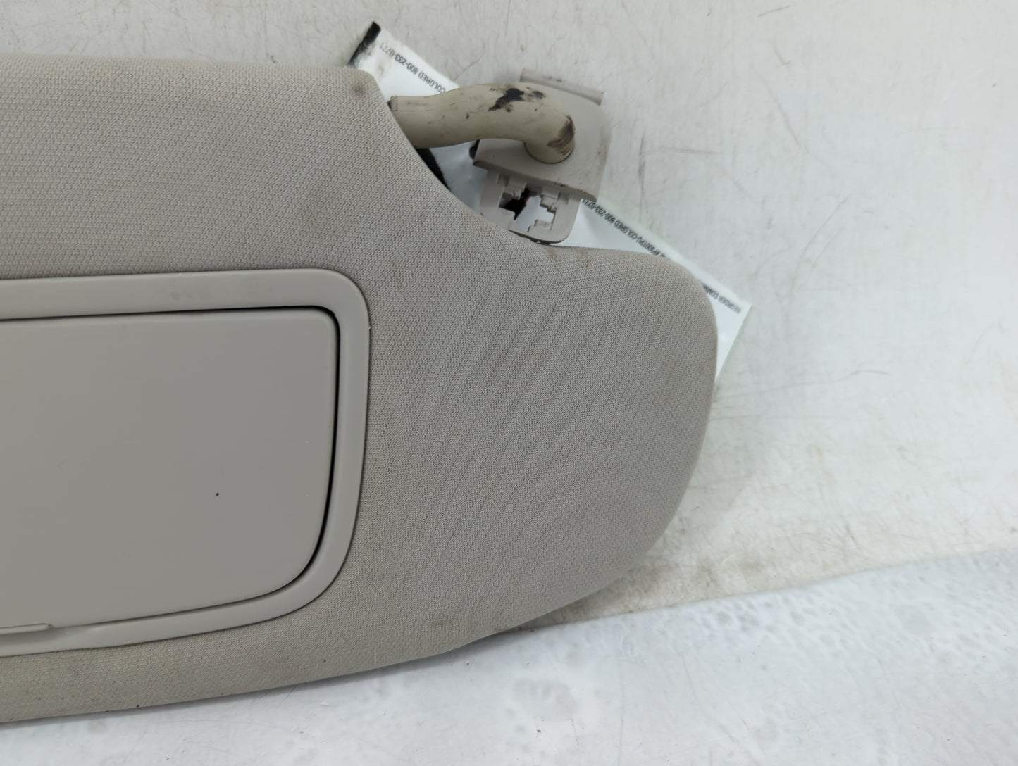 2013-2014 Ford Fusion Sun Visor Shade Replacement Passenger Right Mirror Fits Fits 2013 2014 OEM Used Auto Parts - Oemusedau