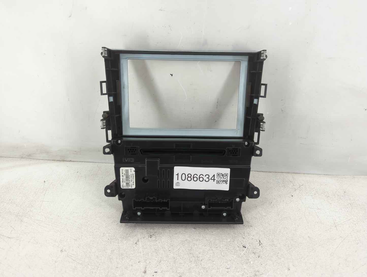 2014-2015 Ford Fusion Radio AM FM Cd Player Receiver Replacement P/N:ES7T-18E245-SB Fits Fits 2014 2015 OEM Used Auto Parts 