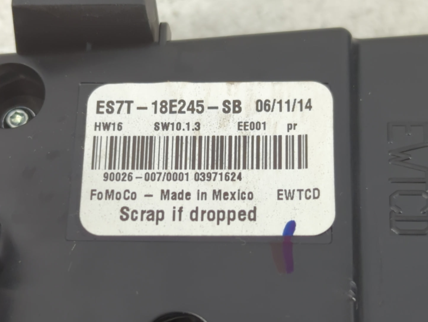2014-2015 Ford Fusion Radio AM FM Cd Player Receiver Replacement P/N:ES7T-18E245-SB Fits Fits 2014 2015 OEM Used Auto Parts 