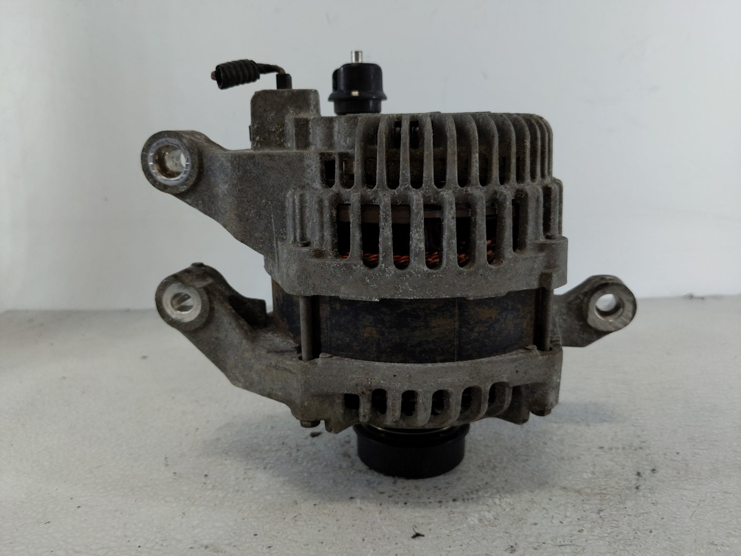 2013-2020 Ford Fusion Alternator Replacement Generator Charging Assembly Engine OEM Fits OEM Used Auto Parts - Oemusedautopa