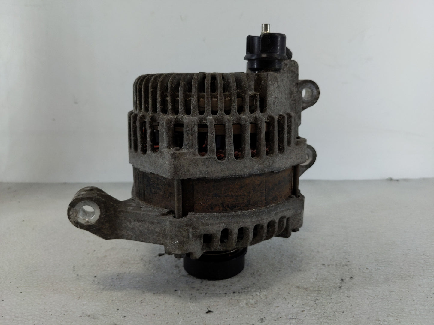 2013-2020 Ford Fusion Alternator Replacement Generator Charging Assembly Engine OEM Fits OEM Used Auto Parts - Oemusedautopa