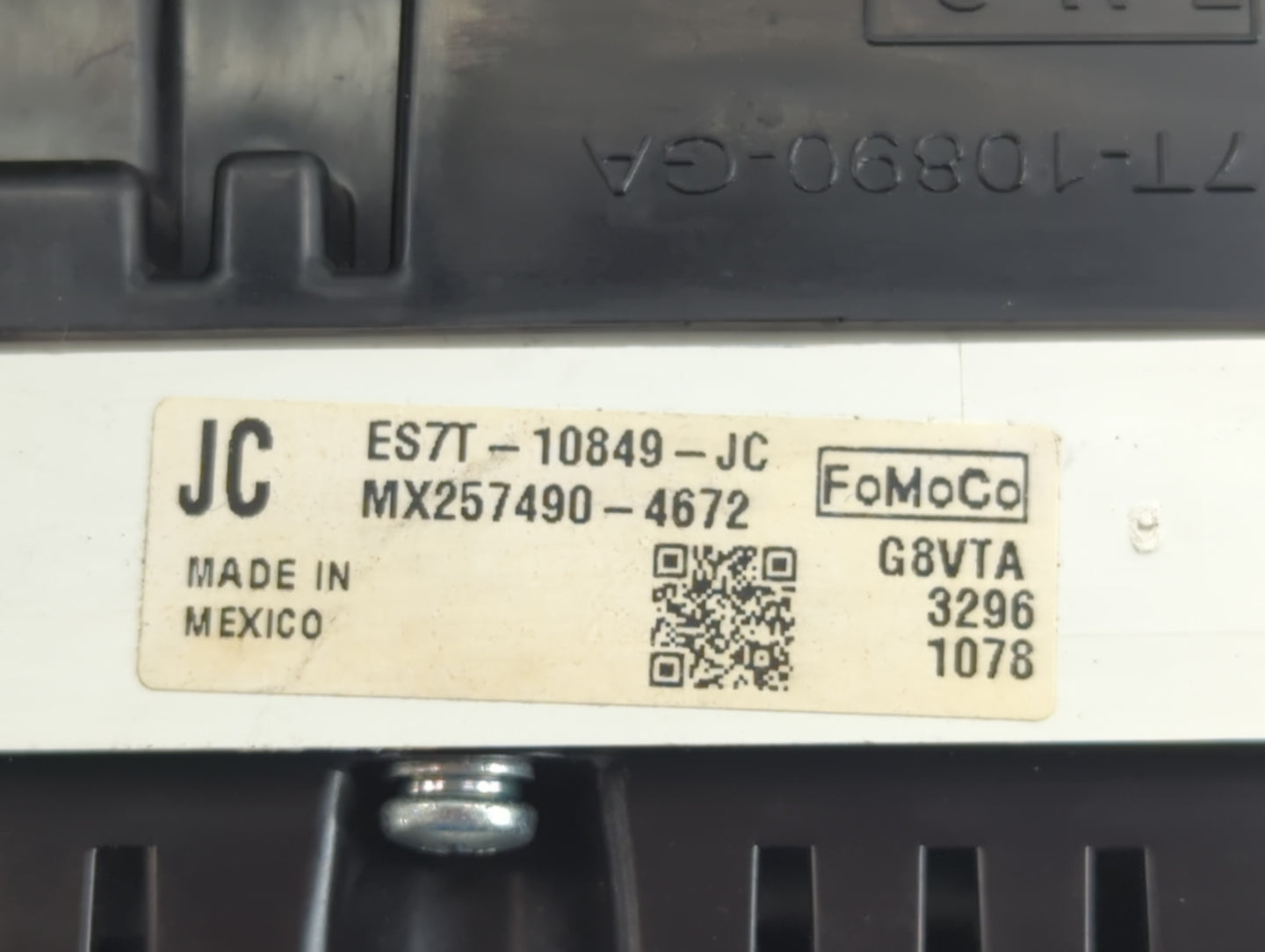 2014 Ford Fusion Instrument Cluster Speedometer Gauges P/N:ES7T-10849-JD ES7T-10849-JC Fits OEM Used Auto Parts - Oemusedaut