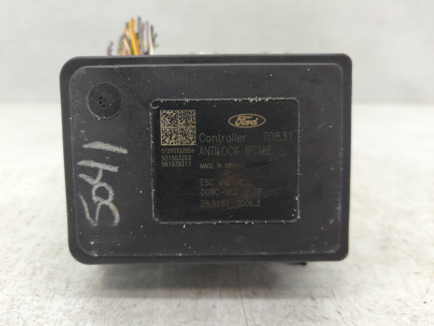 2014-2016 Ford Fusion ABS Pump Control Module Replacement P/N:DG9C-2C405-DF Fits Fits 2014 2015 2016 OEM Used Auto Parts - O