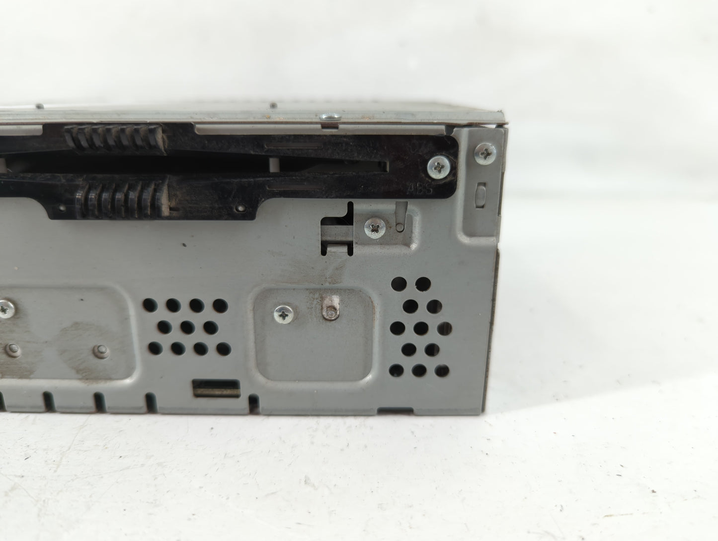 2013-2015 Ford Fusion Radio AM FM Cd Player Receiver Replacement Fits Fits 2013 2014 2015 OEM Used Auto Parts - Oemusedautop