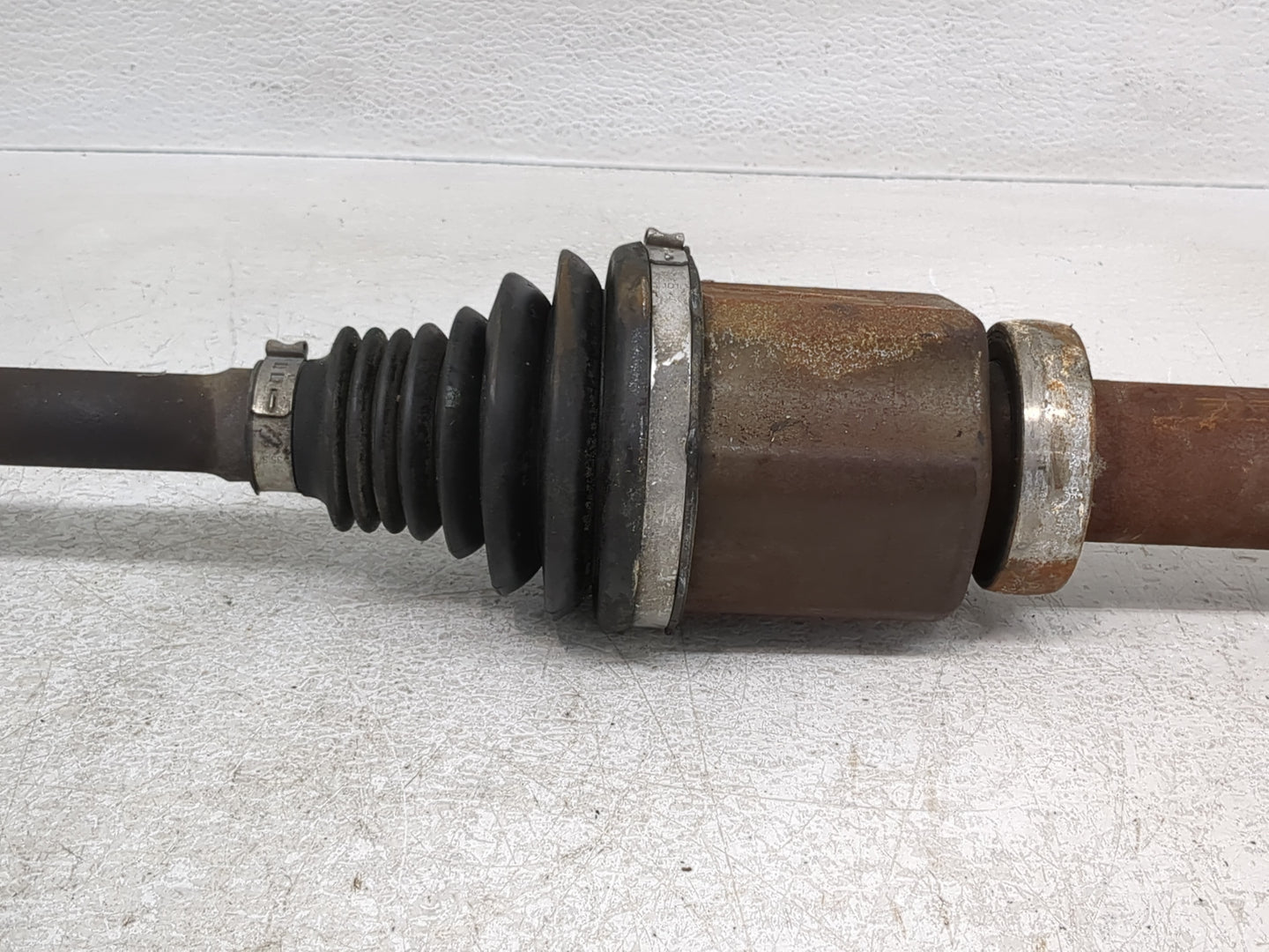 2013-2020 Ford Fusion Axle Shaft Front Passenger Cv C/v - Oemusedautoparts1.com
