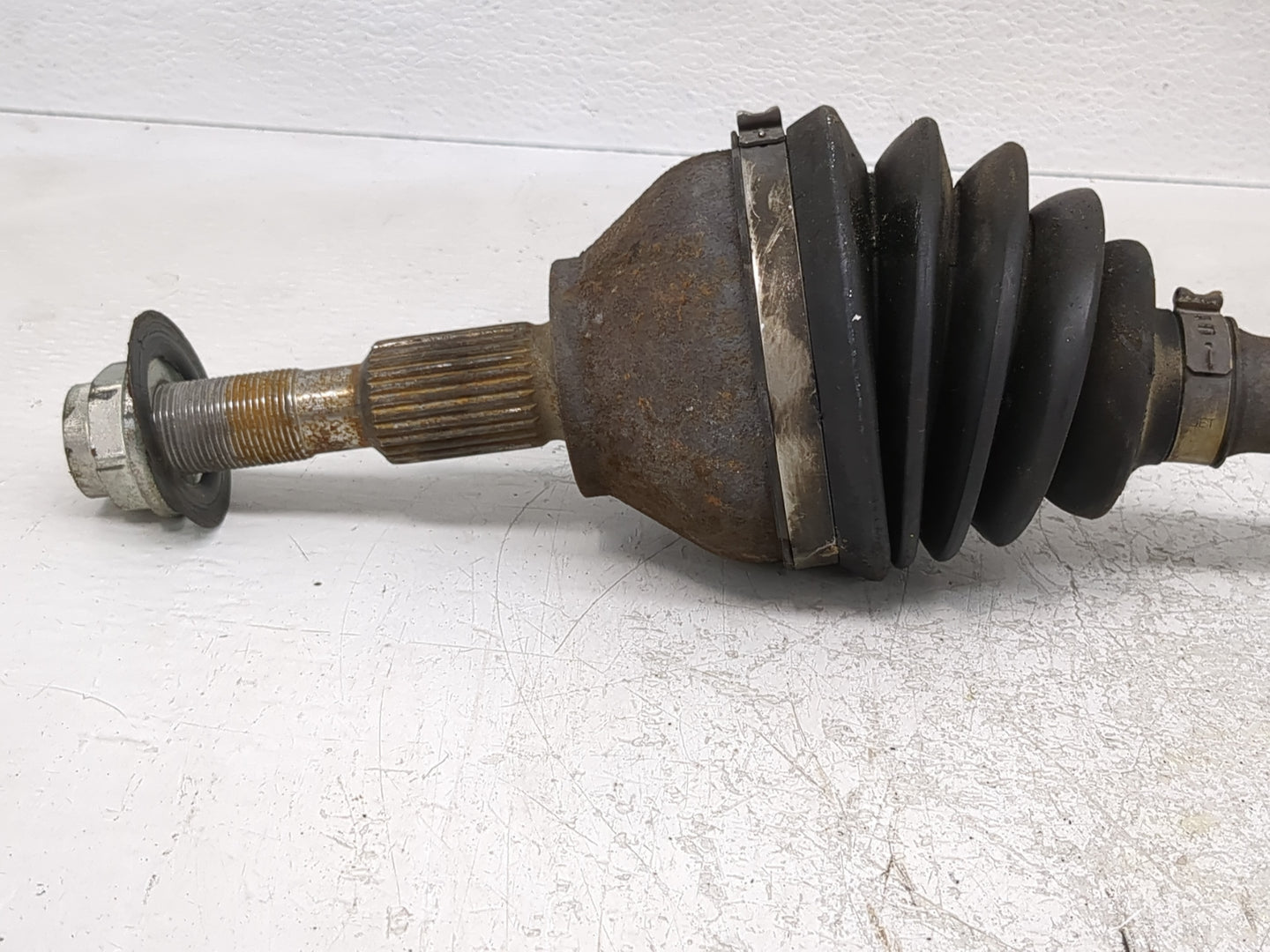 2013-2020 Ford Fusion Axle Shaft Front Passenger Cv C/v - Oemusedautoparts1.com