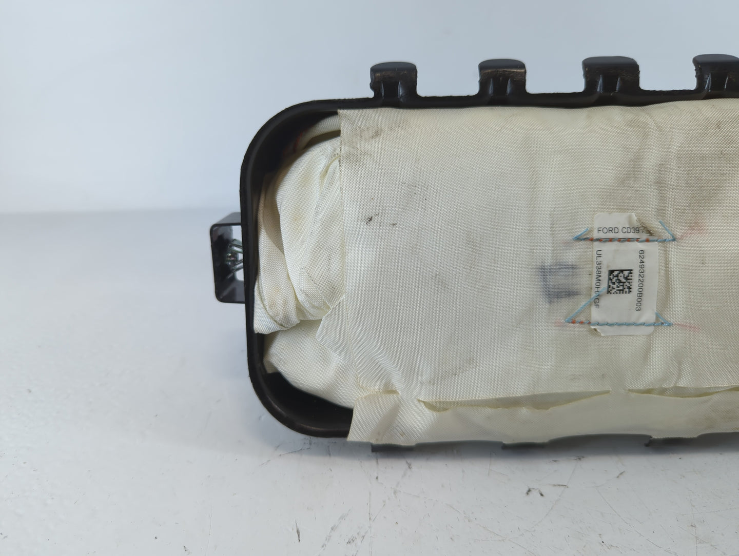 2013-2016 Ford Fusion Air Bag Passenger Right Dashboard OEM P/N:DS73-54044A74-AE Fits Fits 2013 2014 2015 2016 OEM Used Auto