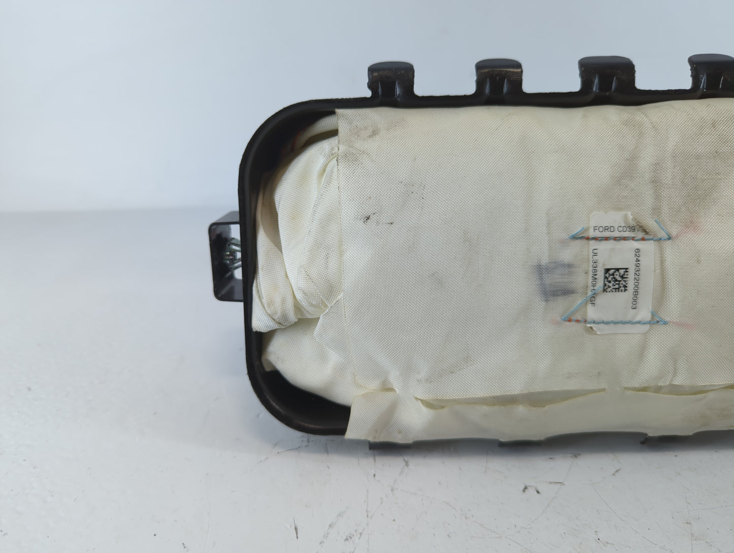 2013-2016 Ford Fusion Air Bag Passenger Right Dashboard OEM P/N:DS73-54044A74-AE Fits Fits 2013 2014 2015 2016 OEM Used Auto
