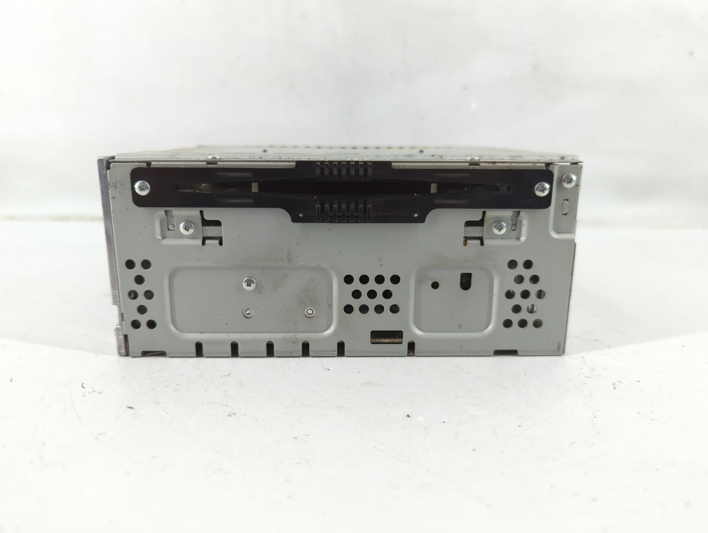 2013-2015 Ford Fusion Radio AM FM Cd Player Receiver Replacement Fits Fits 2013 2014 2015 OEM Used Auto Parts - Oemusedautop
