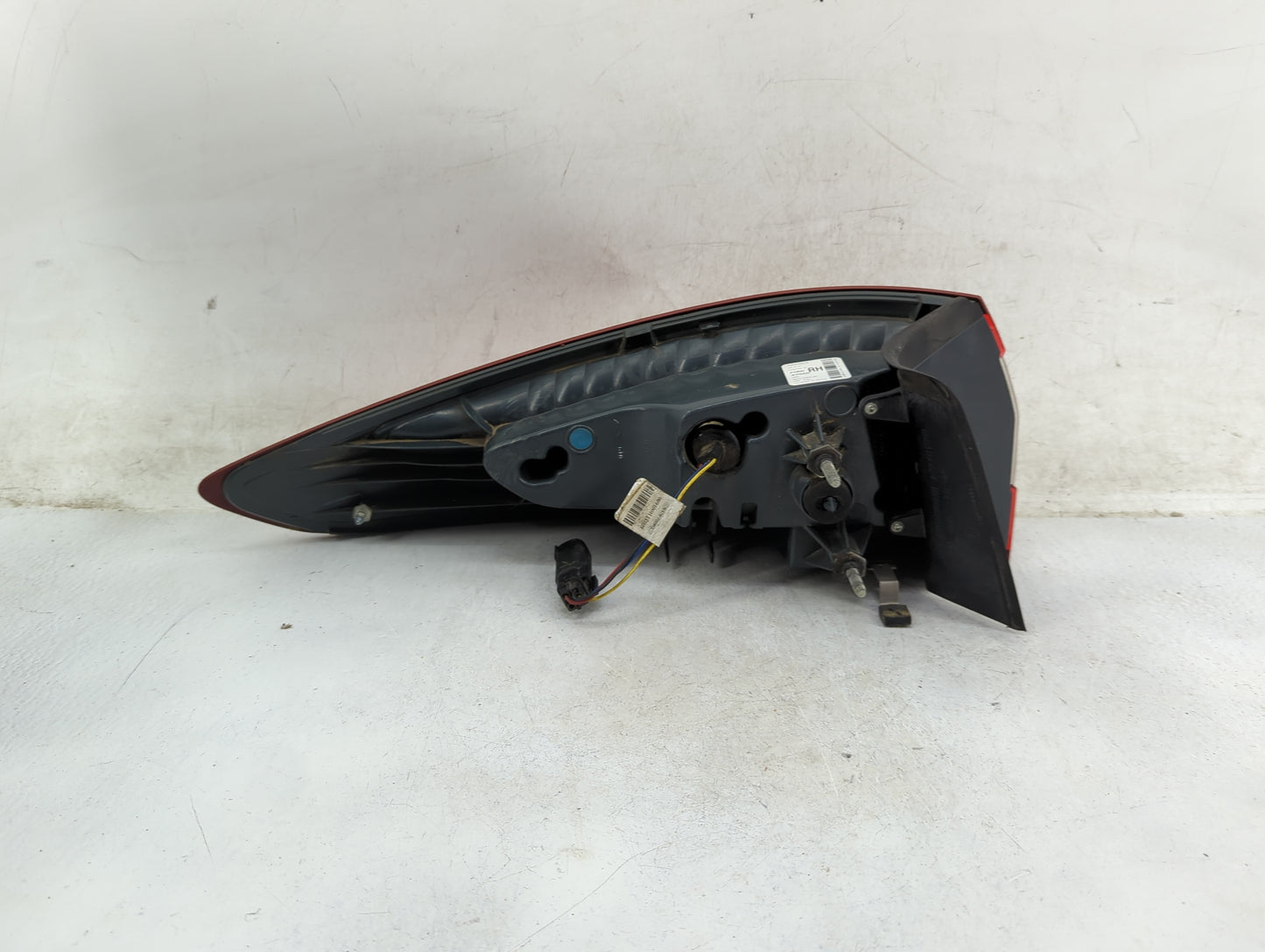 2013-2016 Ford Fusion Tail Light Assembly Passenger Right OEM Fits Fits 2013 2014 2015 2016 OEM Used Auto Parts - Oemusedaut