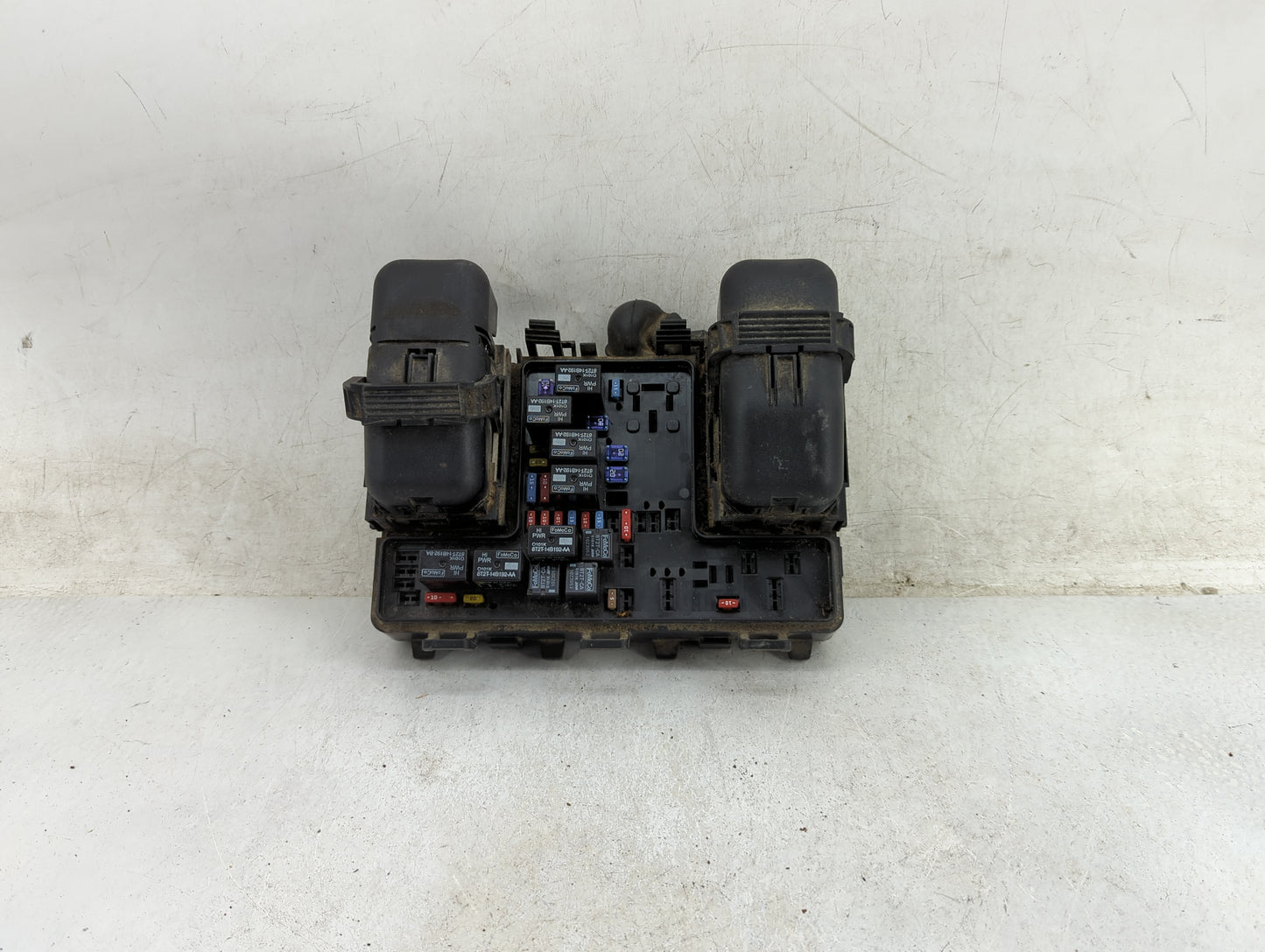 2013-2014 Ford Fusion Fusebox Fuse Box Panel Relay Module Fits Fits 2013 2014 OEM Used Auto Parts - Oemusedautoparts1.com