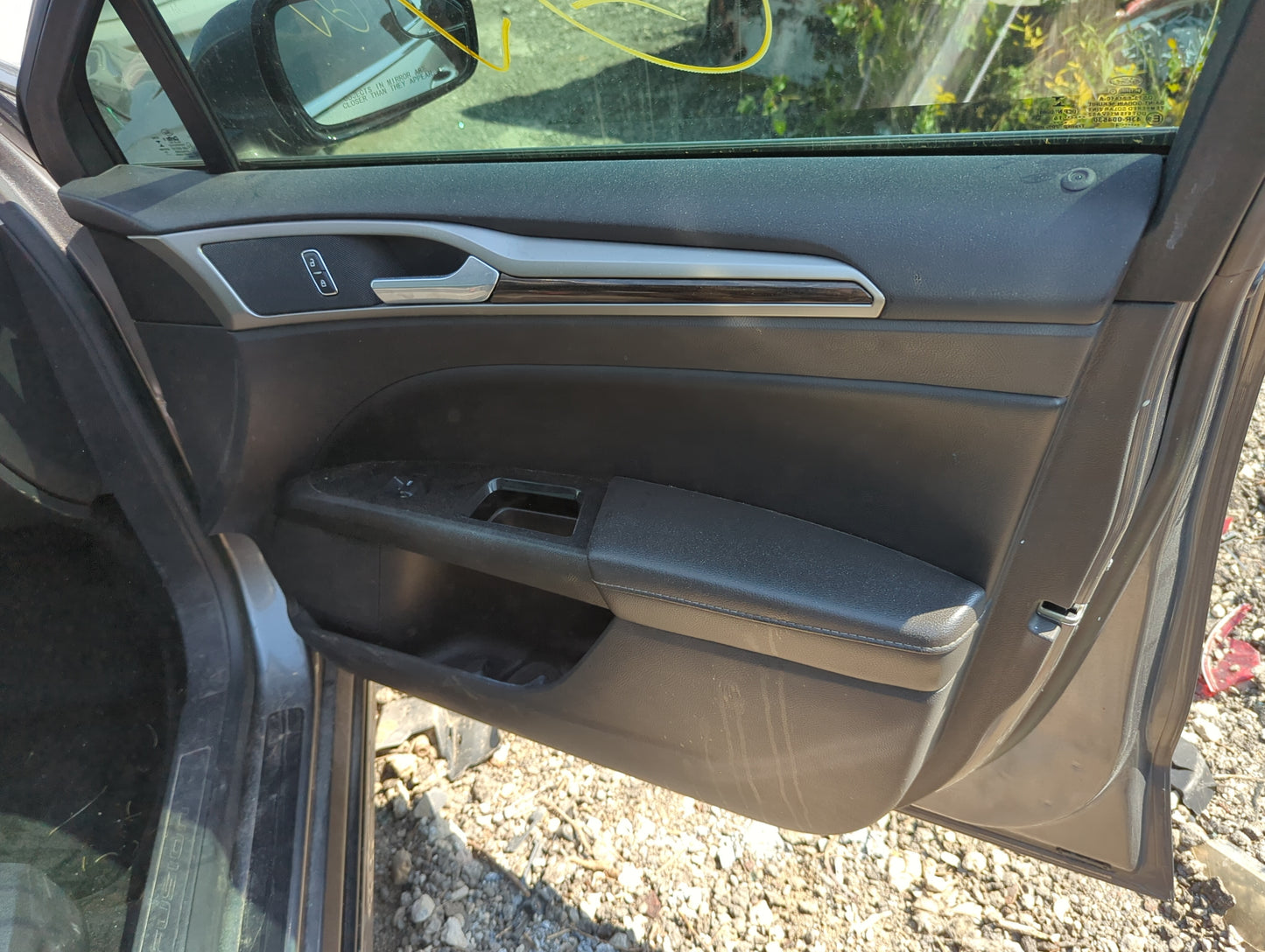 2014 Ford Fusion Front Right Passenger Interior Door Panel Trim - Oemusedautoparts1.com