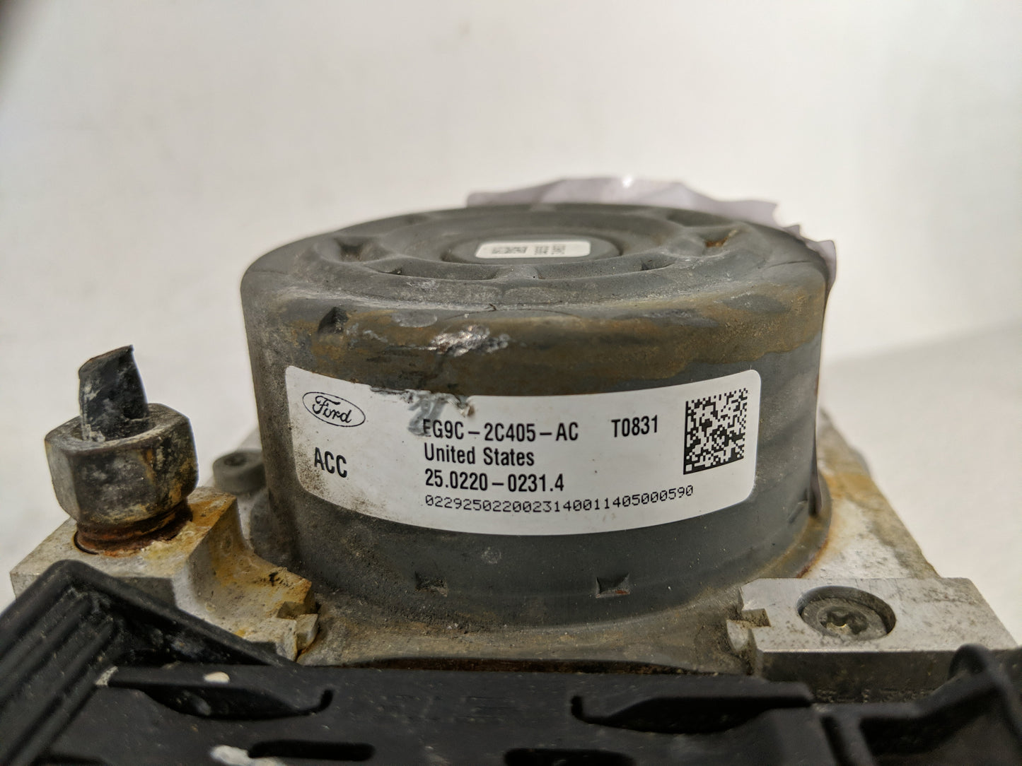 2014-2016 Ford Fusion ABS Pump Control Module Replacement P/N:EG9C-2C219-AA Fits Fits 2014 2015 2016 OEM Used Auto Parts - O