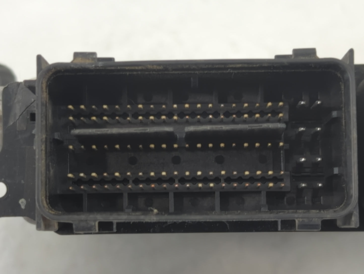 2014 Ford Fusion PCM Engine Control Computer ECU ECM PCU OEM P/N:DG1A-12B684-AB ES7A-12A650-MD Fits OEM Used Auto Parts - Oe