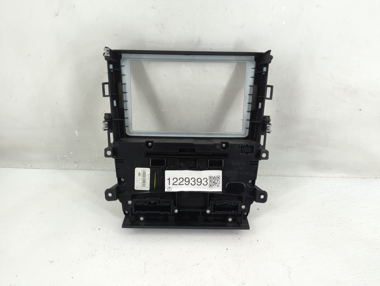 2014-2015 Ford Fusion Radio Control Panel - Oemusedautoparts1.com