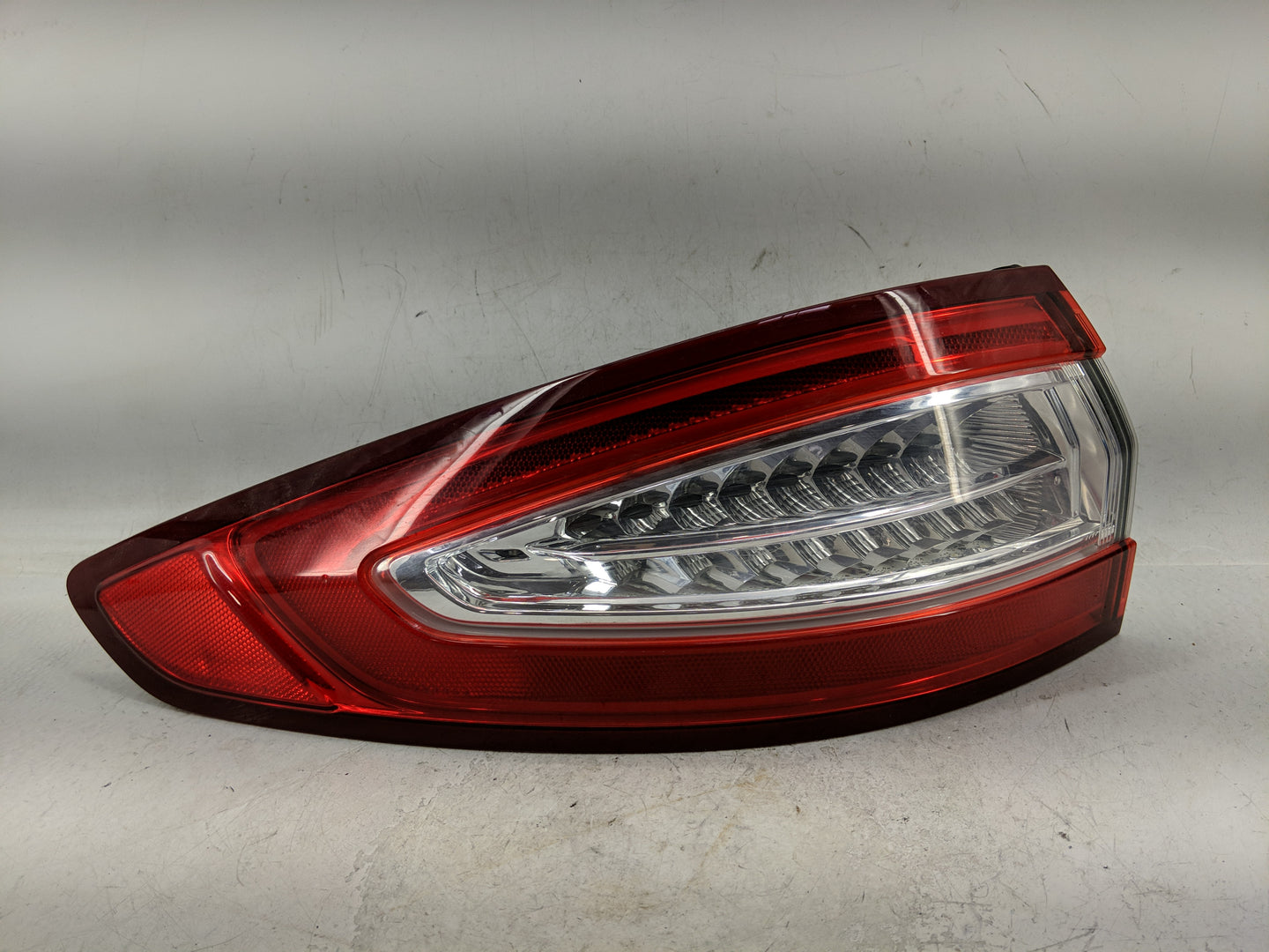 2013-2016 Ford Fusion Tail Light Assembly Driver Left OEM P/N:DS73-13405-BL Fits Fits 2013 2014 2015 2016 OEM Used Auto Part