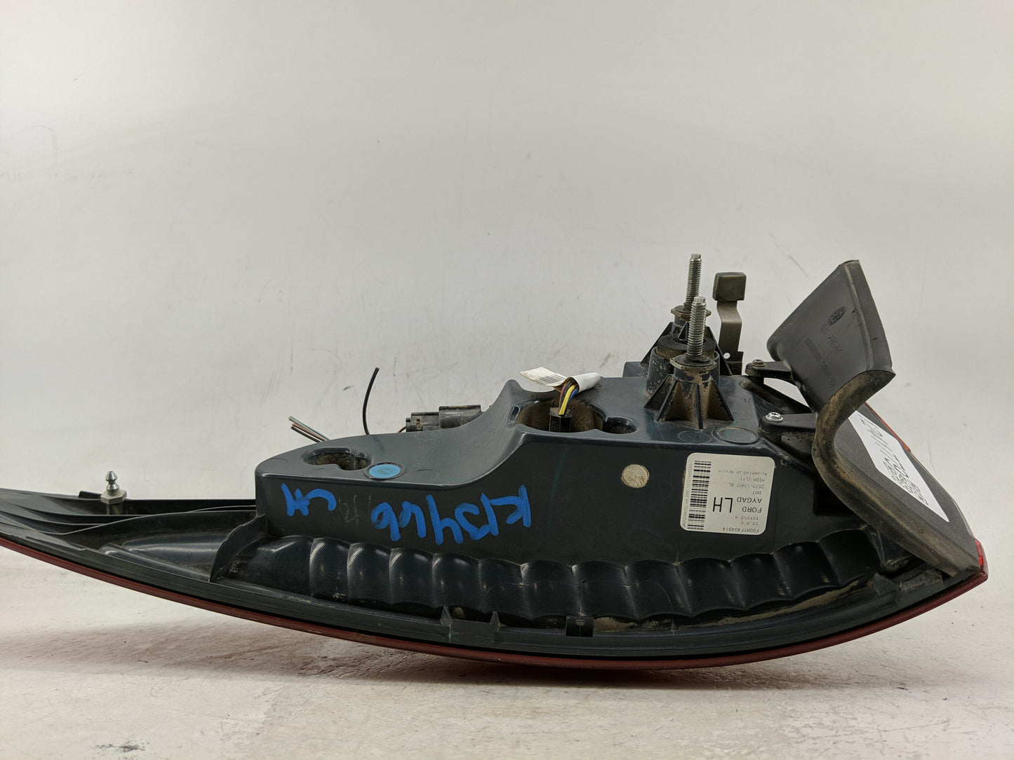2013-2016 Ford Fusion Tail Light Assembly Driver Left OEM P/N:DS73-13405-BL Fits Fits 2013 2014 2015 2016 OEM Used Auto Part