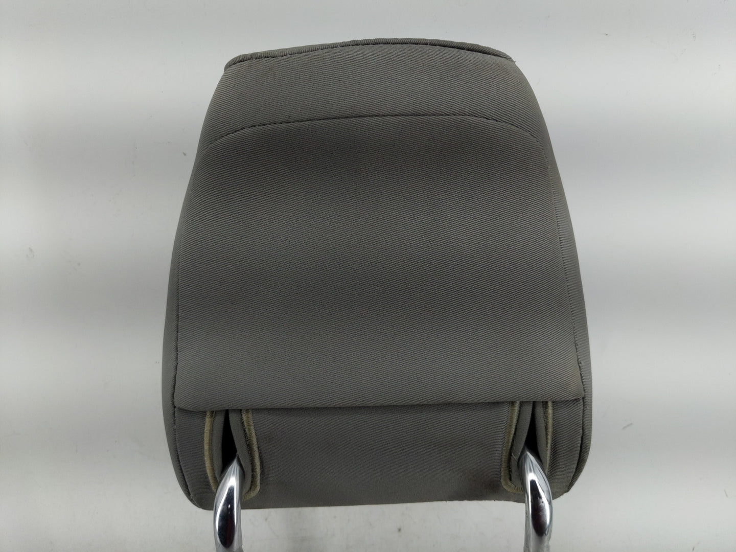 2014 Ford Fusion Headrest Head Rest Front Driver Passenger Seat Fits Fits 1999 2000 2001 2002 OEM Used Auto Parts - Oemuseda