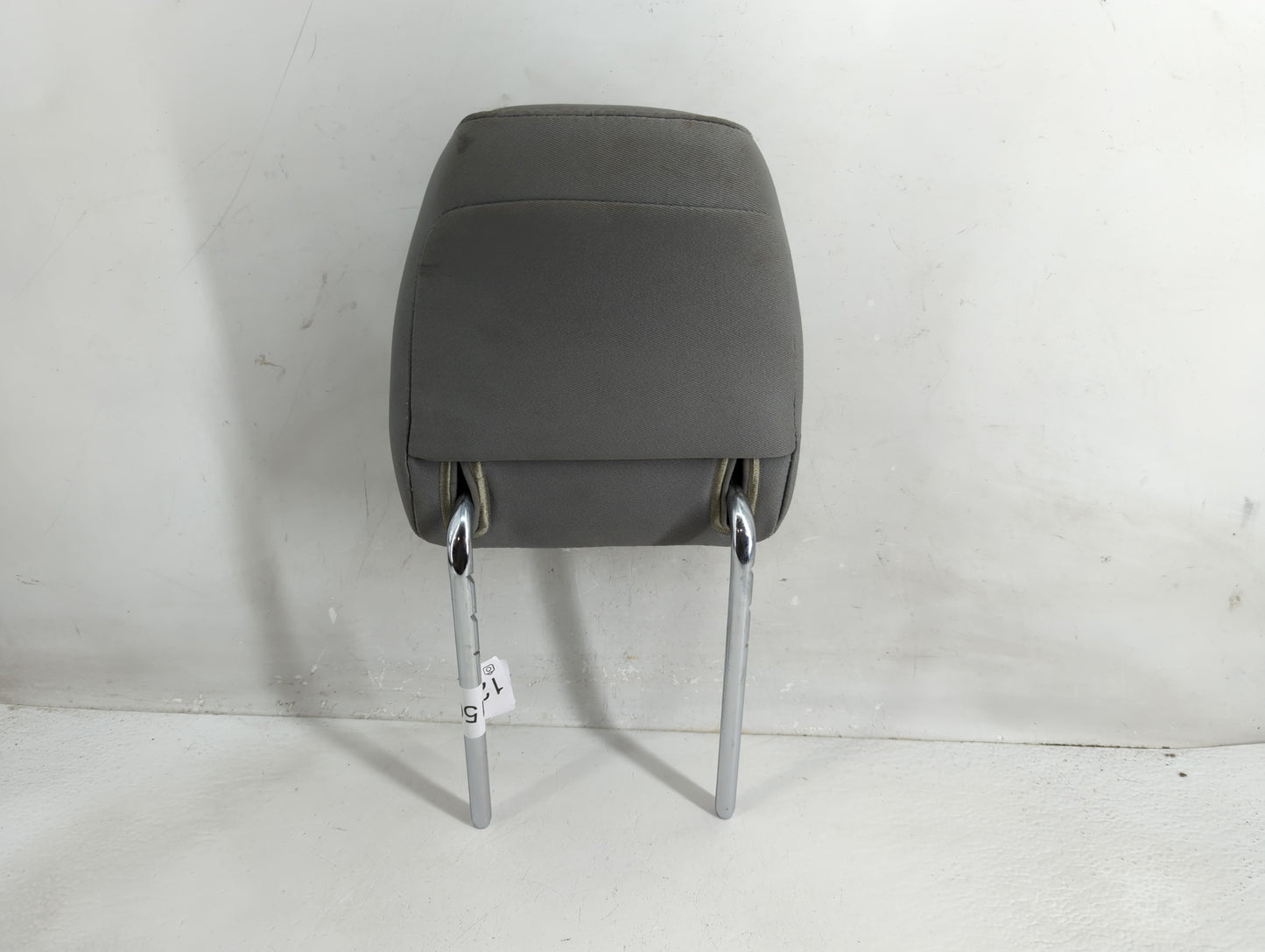 2014 Ford Fusion Headrest Head Rest Rear Seat Fits Fits 1999 2000 2001 2002 OEM Used Auto Parts - Oemusedautoparts1.com
