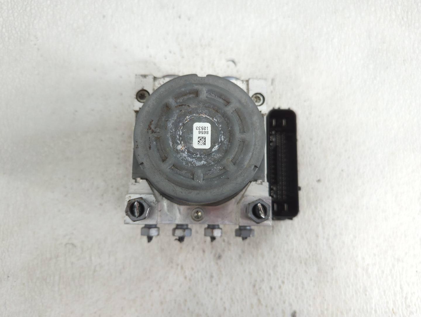 2014-2016 Ford Fusion ABS Pump Control Module Replacement P/N:DG9C-2C405-DF Fits Fits 2014 2015 2016 OEM Used Auto Parts - O