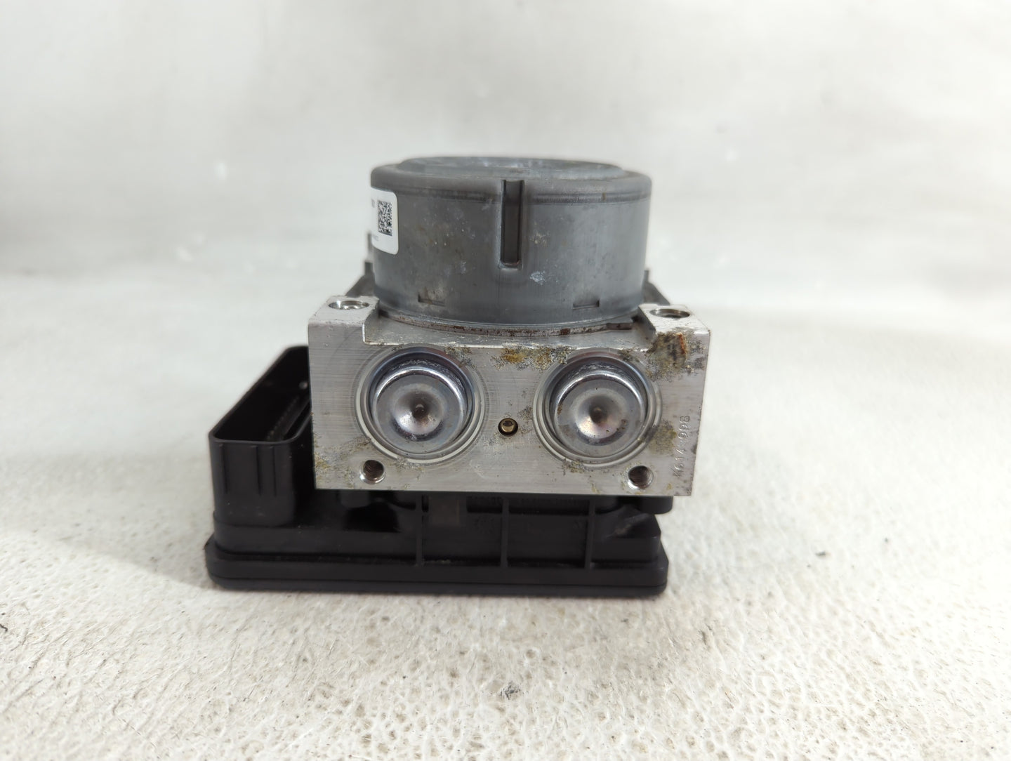 2014-2016 Ford Fusion ABS Pump Control Module Replacement P/N:DG9C-2C405-DF Fits Fits 2014 2015 2016 OEM Used Auto Parts - O