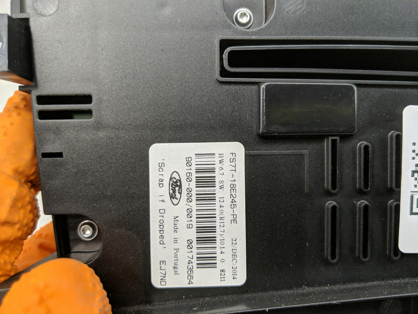 2014-2015 Ford Fusion Radio Control Panel - Oemusedautoparts1.com