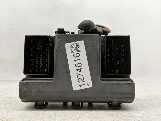 2013-2014 Ford Fusion Fusebox Fuse Box Panel Relay Module P/N:DG9T14A067BF Fits Fits 2013 2014 OEM Used Auto Parts - Oemused