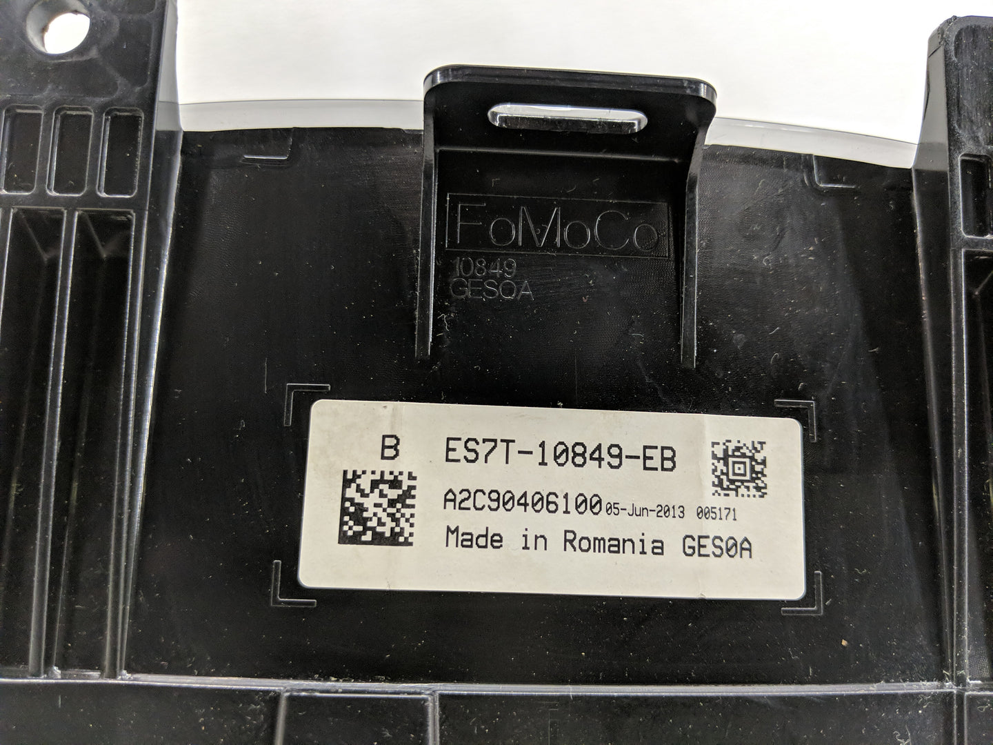 2014-2015 Ford Fusion Instrument Cluster Speedometer Gauges P/N:ES7T-10849-EB Fits Fits 2014 2015 OEM Used Auto Parts - Oemu
