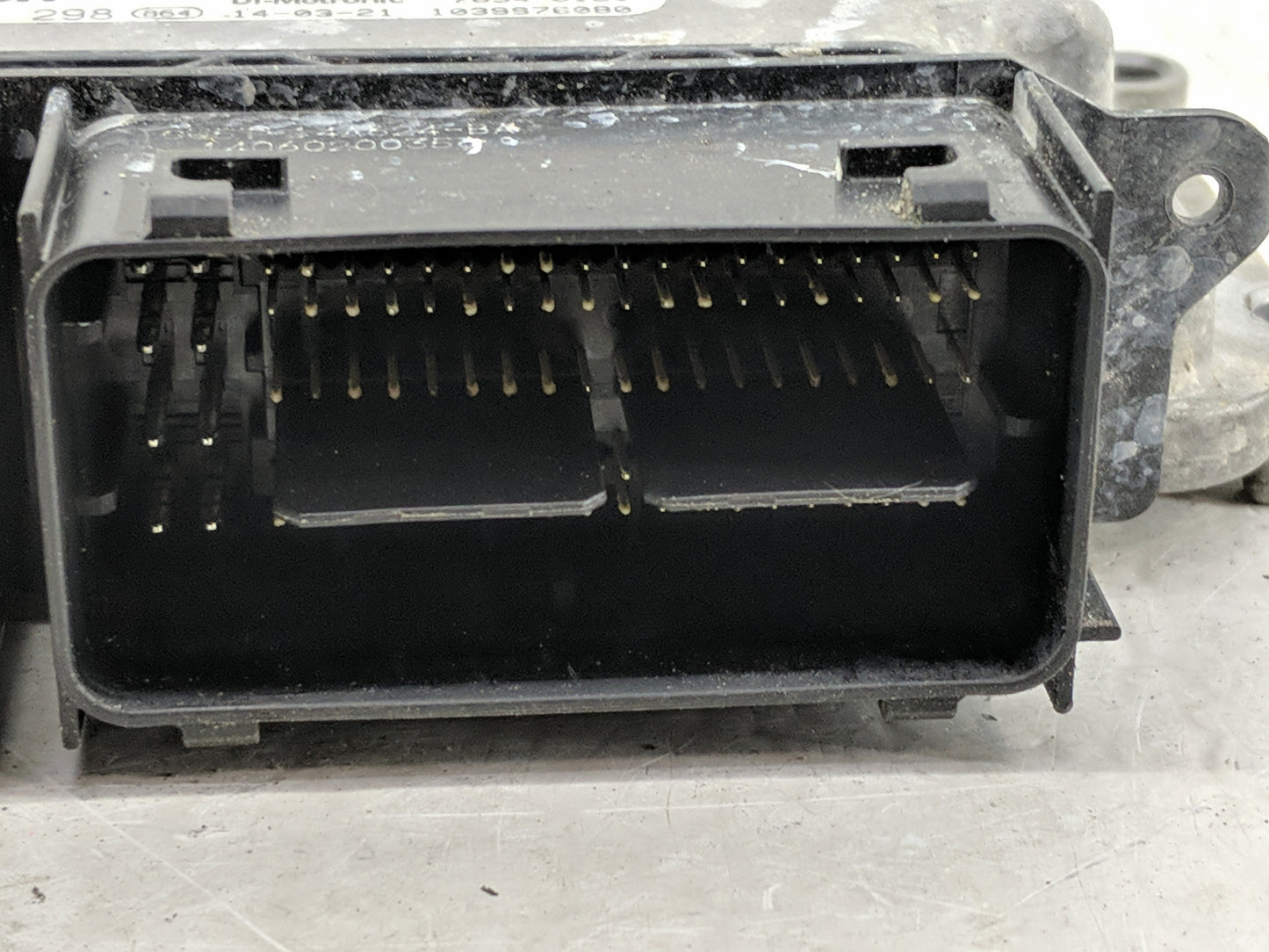 2014-2016 Ford Fusion PCM Engine Control Computer ECU ECM PCU OEM P/N:ES7A-12A650-AL Fits Fits 2014 2015 2016 OEM Used Auto 