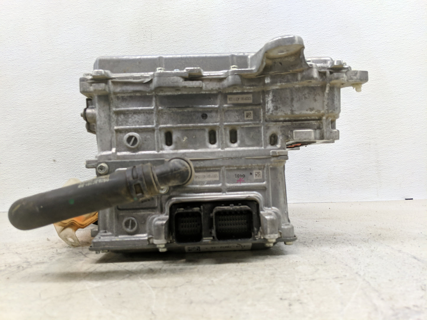 2013 Fusion Ac Dc Power Control Module Accessory Computer Power Inverter - Oemusedautoparts1.com