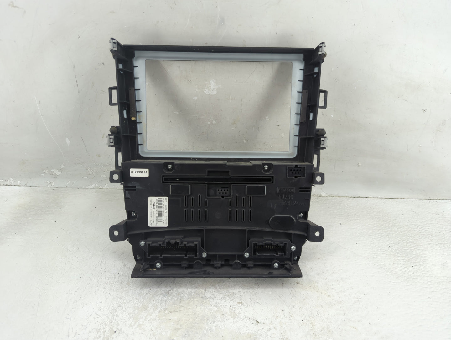 2014 Ford Fusion Radio AM FM Cd Player Receiver Replacement P/N:ES7T-18E245-PB Fits OEM Used Auto Parts - Oemusedautoparts1.