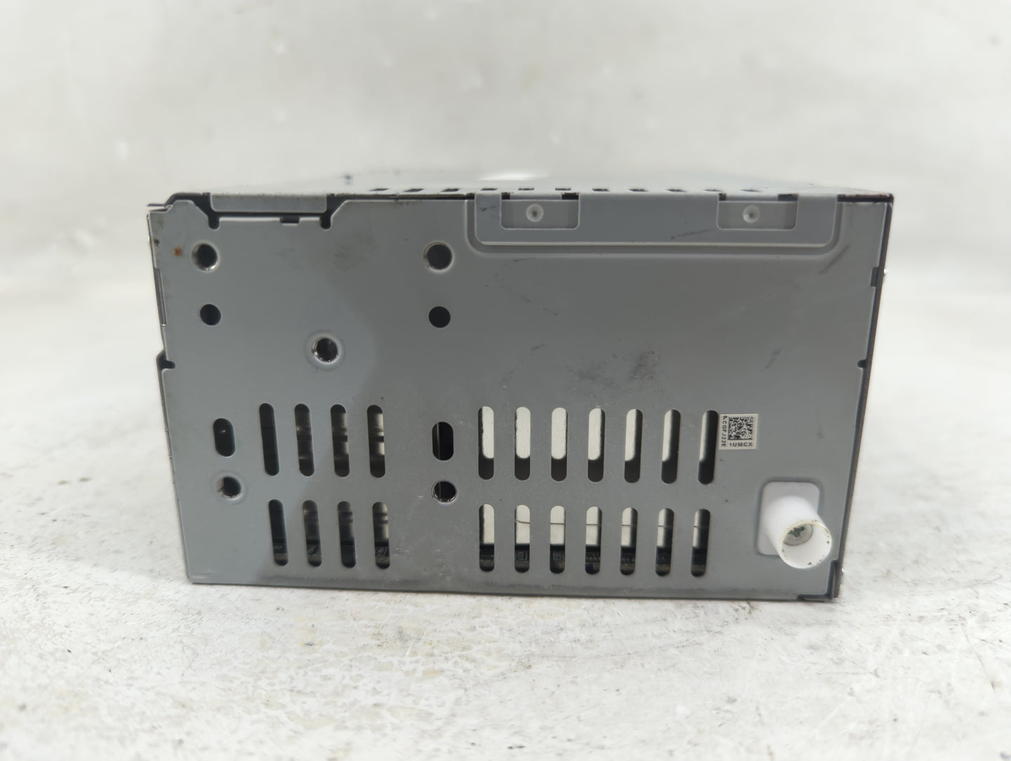 2013-2015 Ford Fusion Radio AM FM Cd Player Receiver Replacement Fits Fits 2013 2014 2015 OEM Used Auto Parts - Oemusedautop