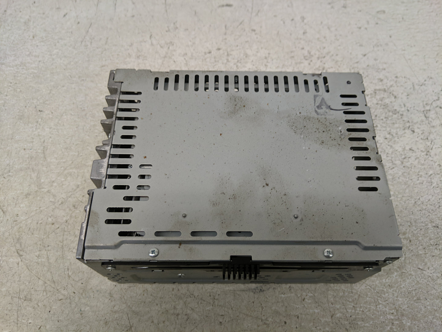 2013-2015 Ford Fusion Radio AM FM Cd Player Receiver Replacement P/N:DS7T-19C107-BL Fits Fits 2013 2014 2015 OEM Used Auto P