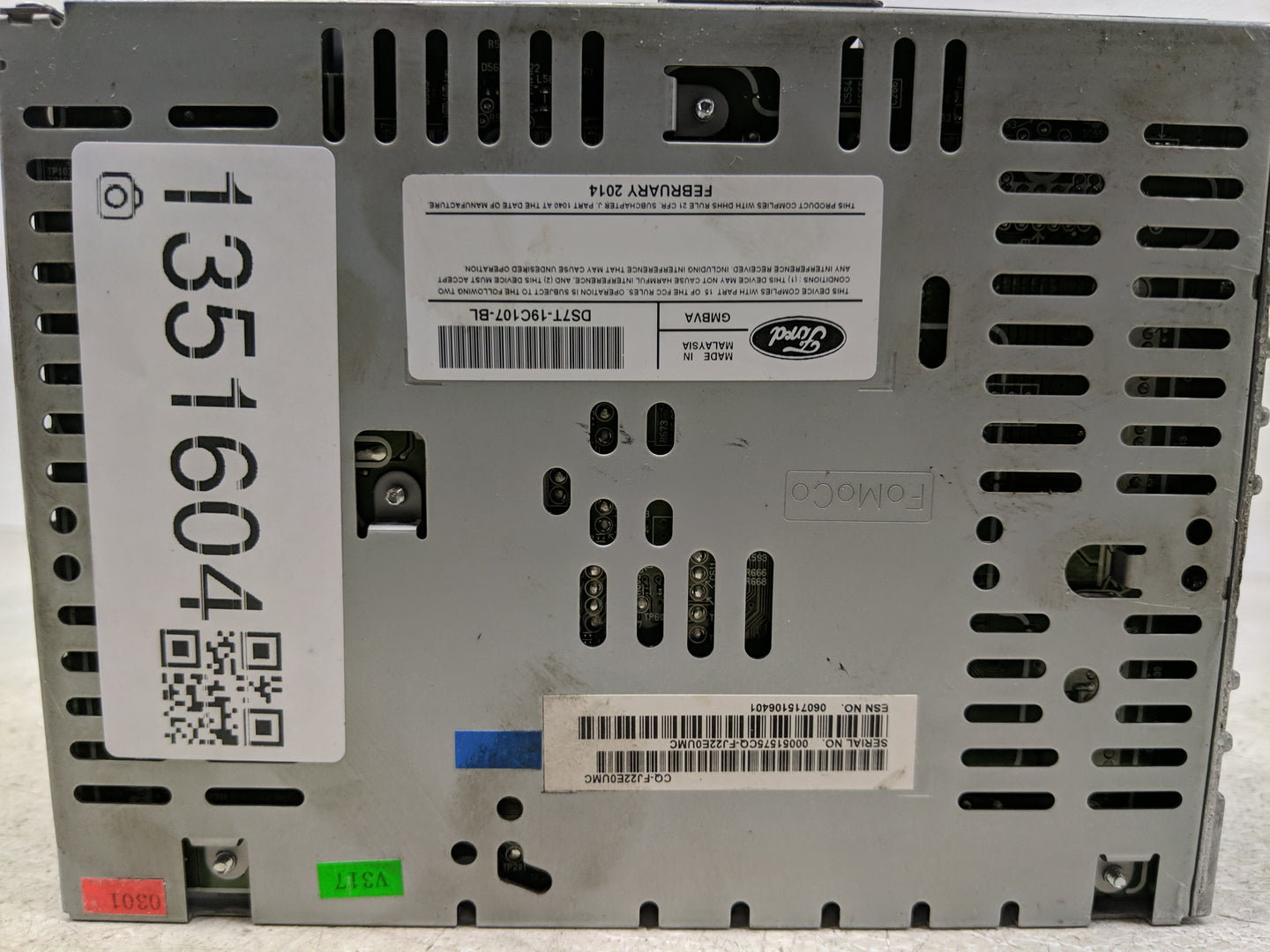 2013-2015 Ford Fusion Radio AM FM Cd Player Receiver Replacement P/N:DS7T-19C107-BL Fits Fits 2013 2014 2015 OEM Used Auto P