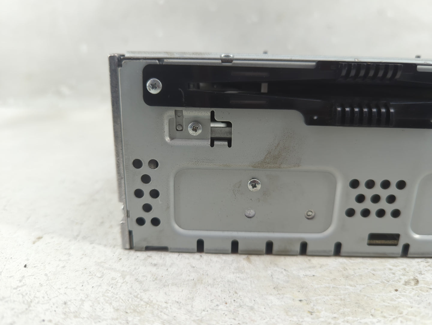 2013-2015 Ford Fusion Radio AM FM Cd Player Receiver Replacement P/N:DS7T-19C107-AB Fits Fits 2013 2014 2015 OEM Used Auto P