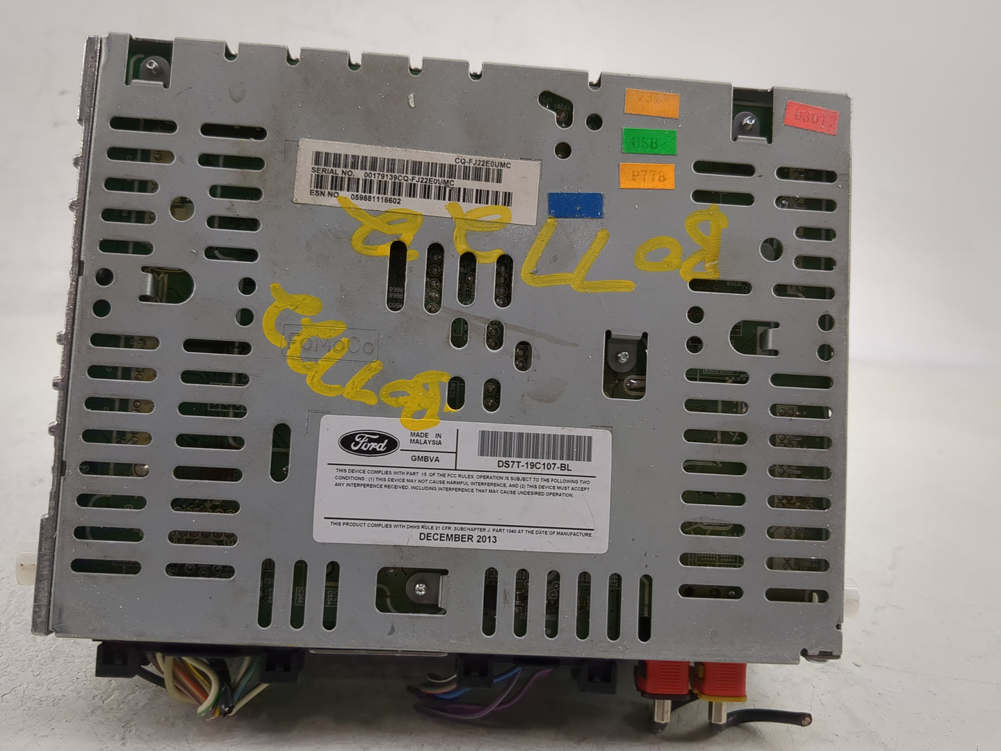 2013-2015 Ford Fusion Radio AM FM Cd Player Receiver Replacement P/N:DS7T-19C107-BL Fits Fits 2013 2014 2015 OEM Used Auto P