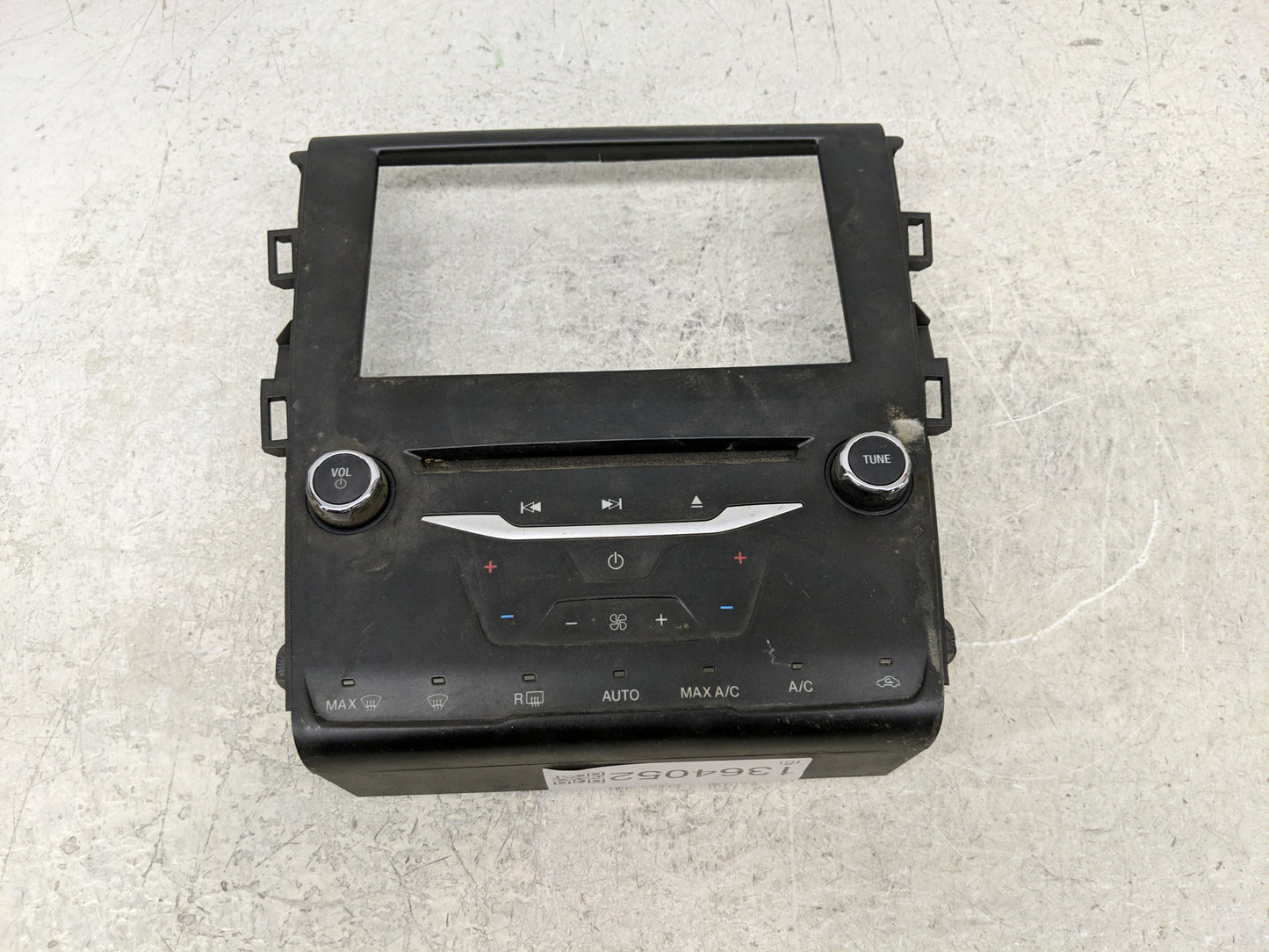 2014-2015 Ford Fusion Radio Control Panel - Oemusedautoparts1.com