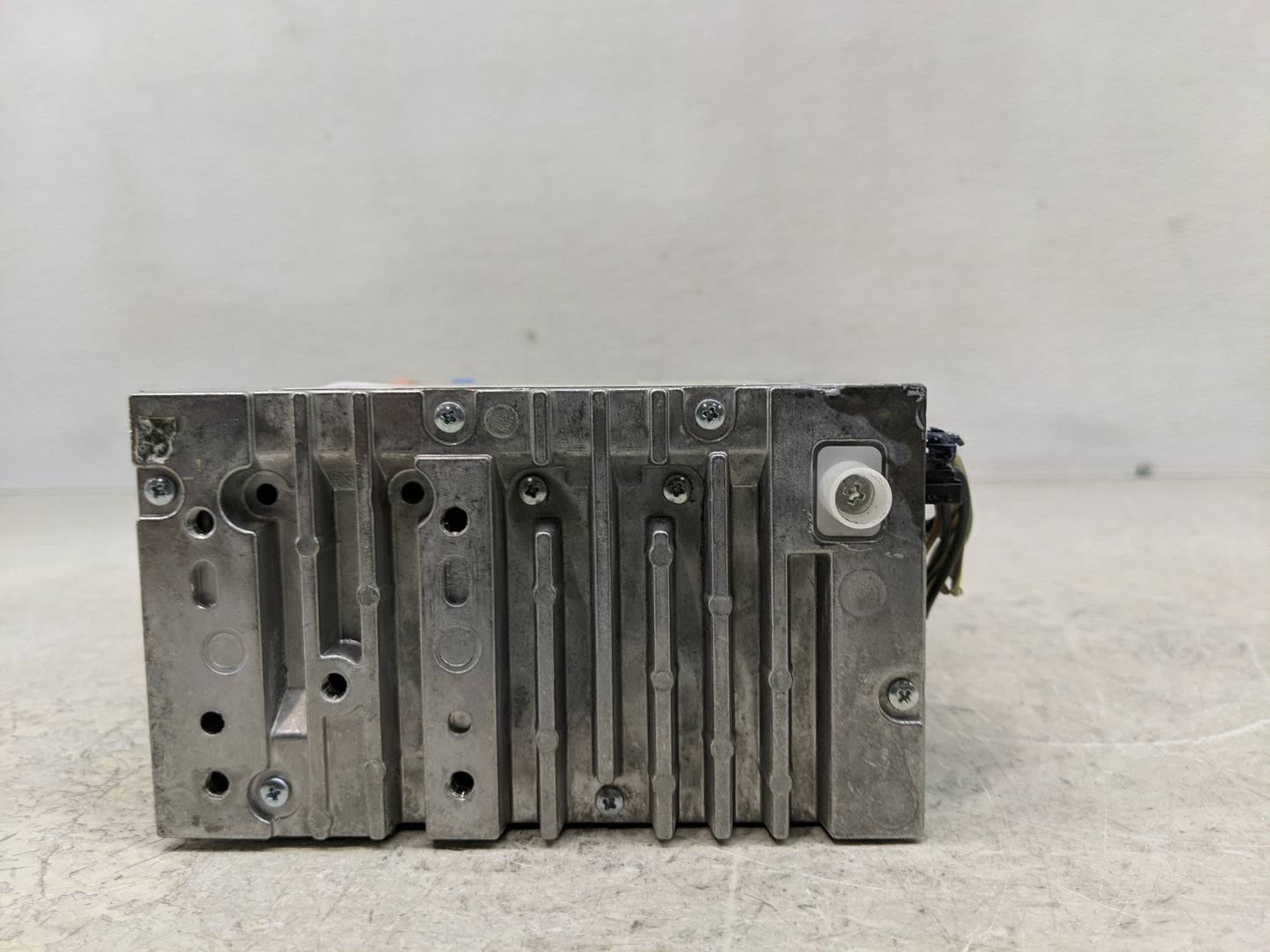 2013-2015 Ford Fusion Radio AM FM Cd Player Receiver Replacement P/N:DS7T-19C107-BL Fits Fits 2013 2014 2015 OEM Used Auto P