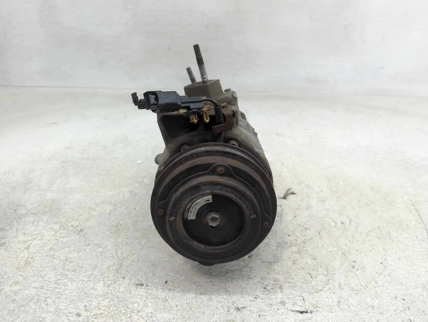 2014 Ford Fusion Air Conditioning A/c Ac Compressor Oem - Oemusedautoparts1.com
