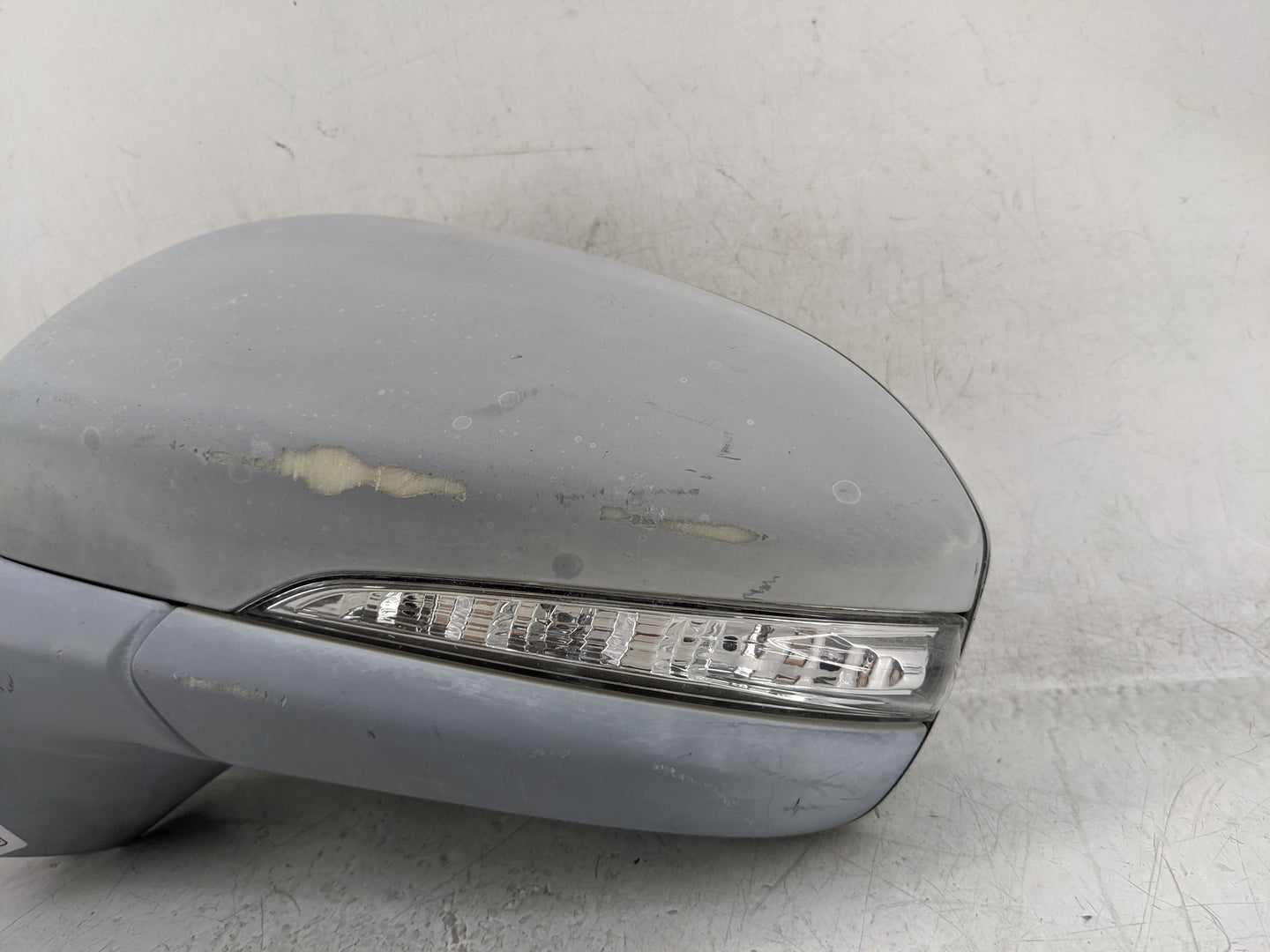 2013-2014 Ford Fusion Driver Side View Mirror - Left Door Mirror OEM Used - Oemusedautoparts1.com